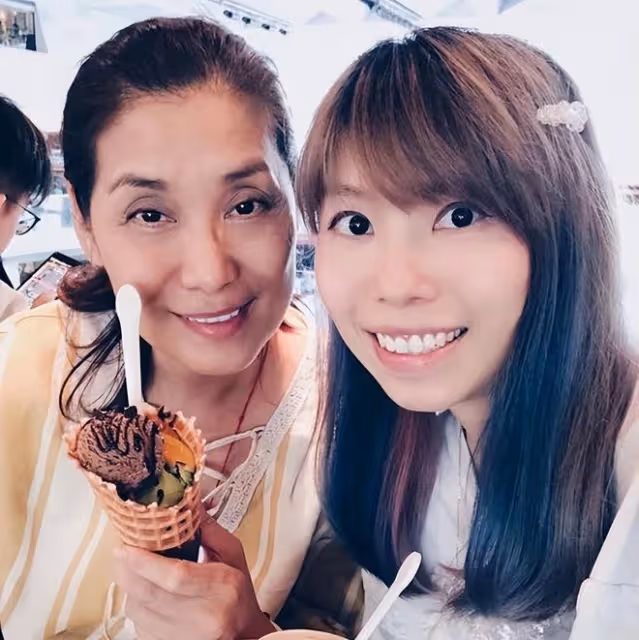 米雪參加新年聚會!元秋姐妹久違同框,「穆念慈」榮升岳母心情好
