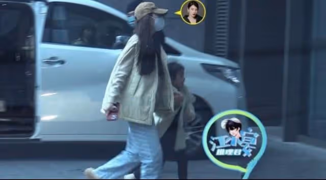 張雨綺攜男友接娃，男方主動拎包行為貼心，全程毫無交流如陌生人