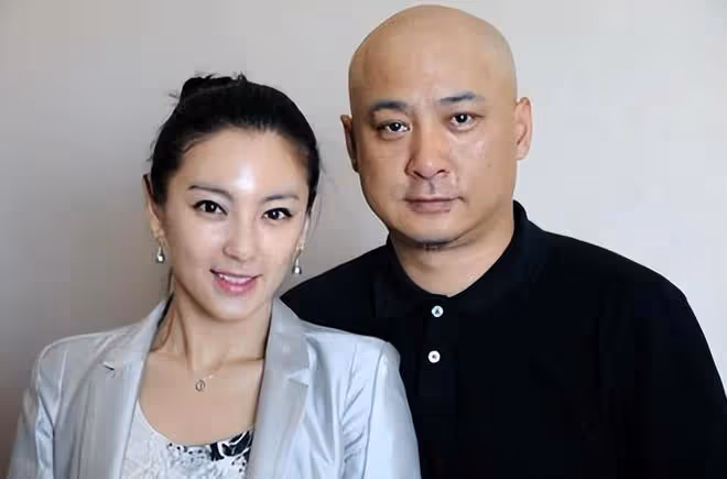 張雨綺與男友接孩子回家，二人曾被曝已同居，6歲女兒身高矚目