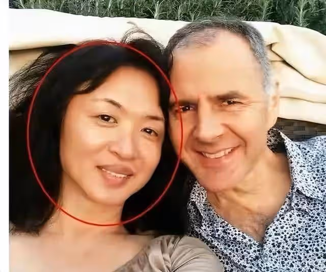 後遺症漸顯!金星聲稱嫁給了愛情,如今55歲將面臨尷尬困境
