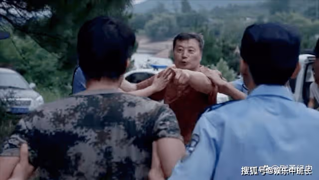 《縣委大院》在村幹部群體中,梁三寶是傳統型,林志為是理想型