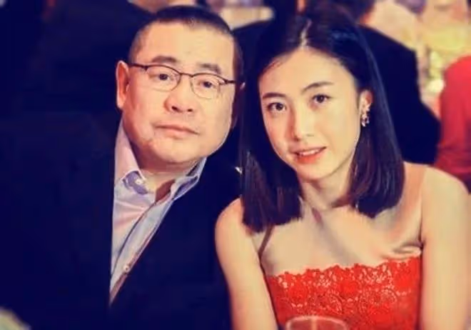 不會復合，她欠錢遇危機！劉鑾雄開記者會解釋他和呂麗君真實關係