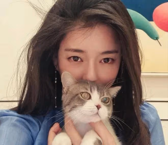 韓國最強小三:帶著私生女逼宮7年,讓頂級財閥拋棄總統之女!