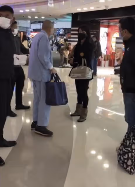劉鑾雄開記者會否認與呂麗君復合,再次澄清關之琳桌球事件