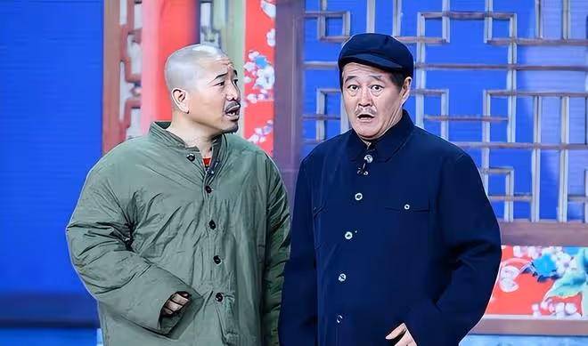 曝65歲趙本山將回歸央視春晚,彩排照流出引熱議,知情人發文澄清