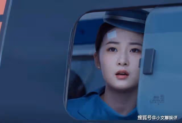 《向風而行》李語珩當眾示愛顧南亭,程霄吃醋宣示主權
