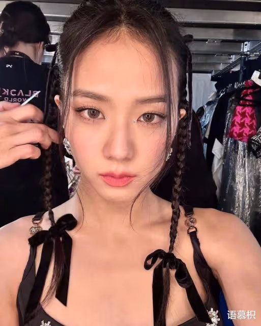 Jisoo個專有消息了！新開YT頻道收入全捐出，YG想靠BLACKPINK洗白