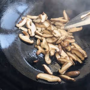 香菇燉土豆