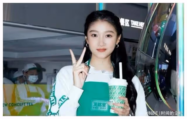 明星撈錢無下限，直播帶貨、商演走穴、開店割韭菜，吃相太難看