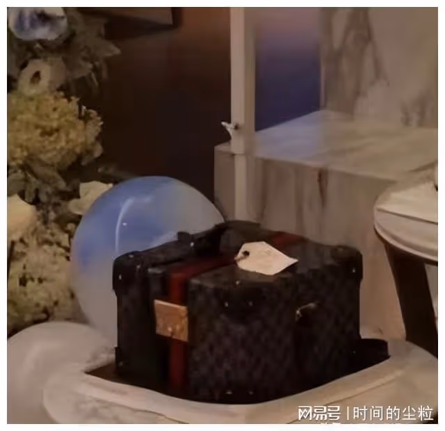 拿放大鏡看肖戰？GUCCI的蛋糕最真實，堅果的毛惹猜測