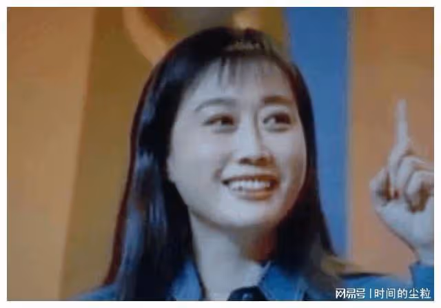 《曲苑雜壇》停播12年，主持人汪文華過得如何？