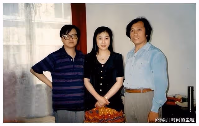 《曲苑雜壇》停播12年，主持人汪文華過得如何？