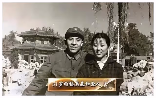 「歌唱家」楊洪基：和平凡妻子結婚50年，老婆和兒子都是他的驕傲
