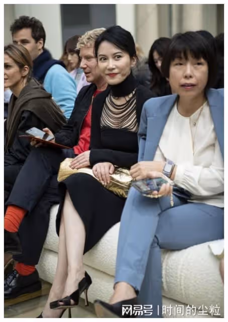 51歲還單身的俞飛鴻：初戀是柳雲龍，感謝竇文濤陪伴20年