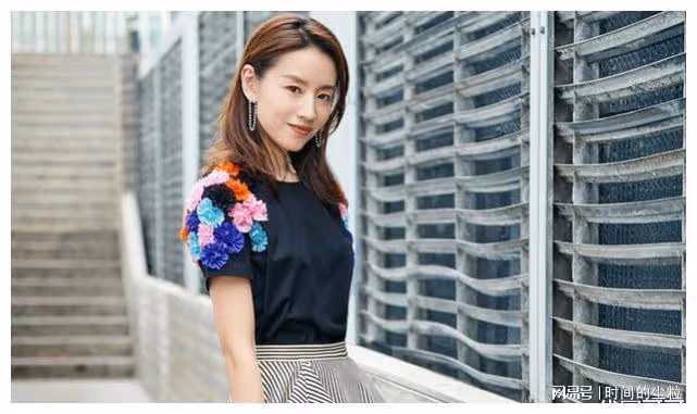 42歲董潔近況曝光！與潘粵明離婚後，她的事業真的完了？