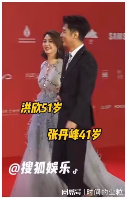 23位明星的跨年：張傑失聲，胡夏被追尾，孫莉曬兒子，邱淑貞出國