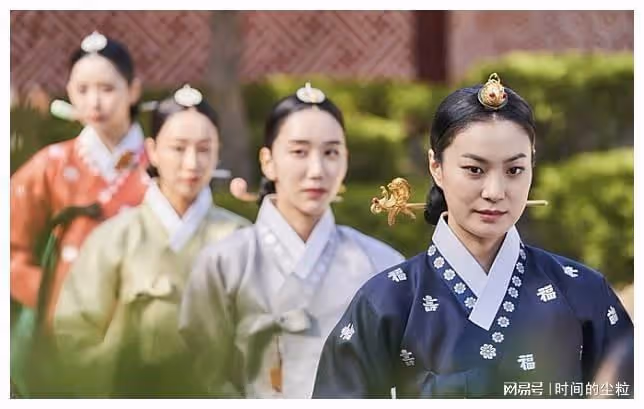 10位高學歷韓國藝人！金泰希是校花也是學霸，李詩媛心理學碩士