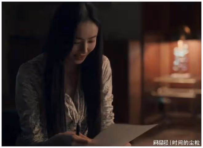 《ISLAND》和《黑暗榮耀》各追2集：一個已棄劇，一個看上癮