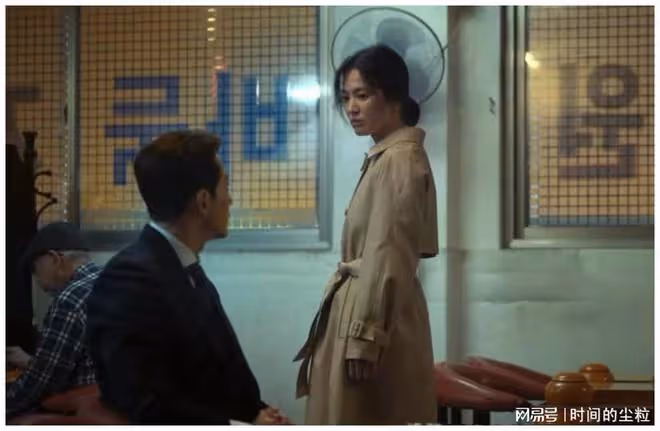 《ISLAND》和《黑暗榮耀》各追2集：一個已棄劇，一個看上癮