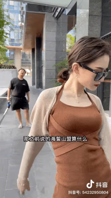 全網最油膩女海王來了！半年漲粉超千萬，追她的男人排到宇宙盡頭