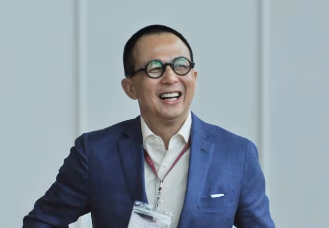 李思德獲得家族重用，可能將成接班人，梁洛施三個兒子卻無緣家業