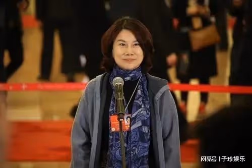董明珠怒斥股東：我5年不給你們分紅，又能拿我怎麼樣，話那麼多