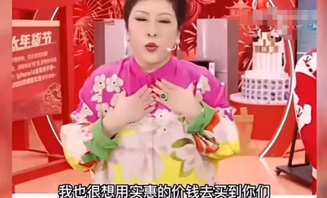 向太開啟自誇模式：我自認為我是一個好太太好媽媽好奶奶，很多梗