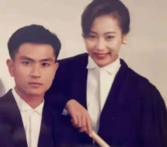 男星周初明：被確診遺傳性肌肉萎縮，一邊治療，一邊開店賺錢養家