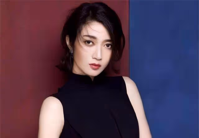 陳小藝：從「熒幕女神」到「不忠誠慣犯」，25年婚姻是放縱還是成全