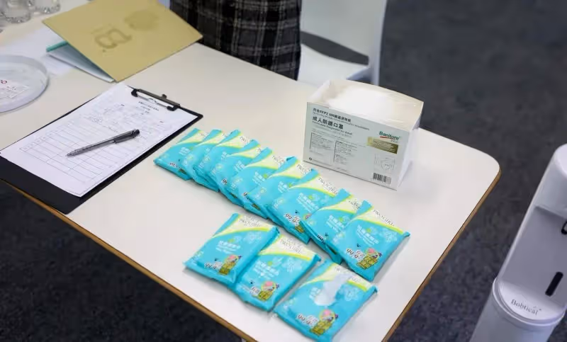 劉鑾雄：開記者會稱早已不喜歡李嘉欣和呂麗君，網友說他小題大做