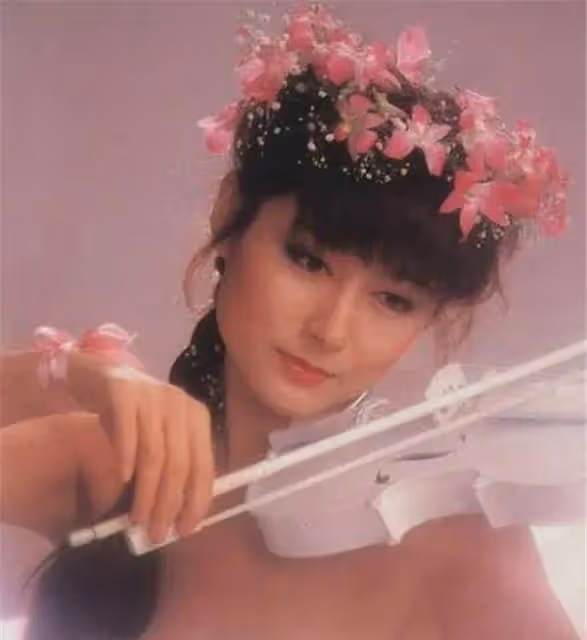 她是白娘子第一人選，因名氣高看不上，成就趙雅芝自己卻沒落了！