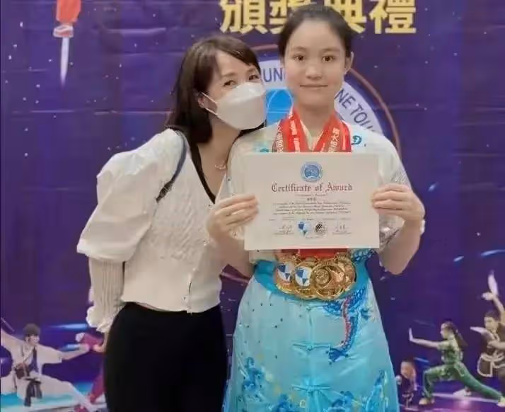 劉秀盈回顧2022年：對爸爸劉鑾雄頗有意見，他依然缺席自己的生活