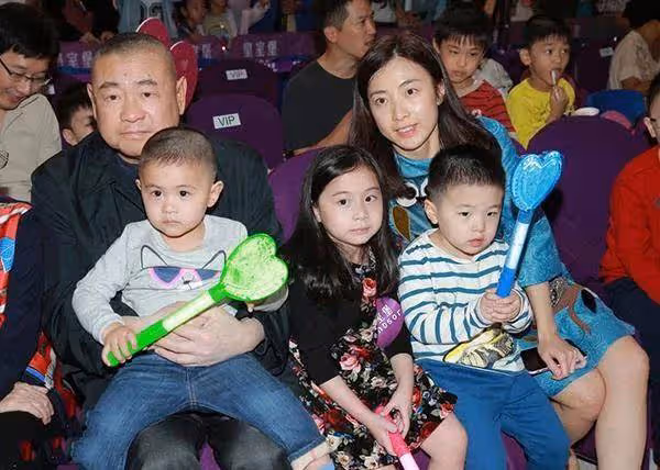 劉秀盈回顧2022年：對爸爸劉鑾雄頗有意見，他依然缺席自己的生活