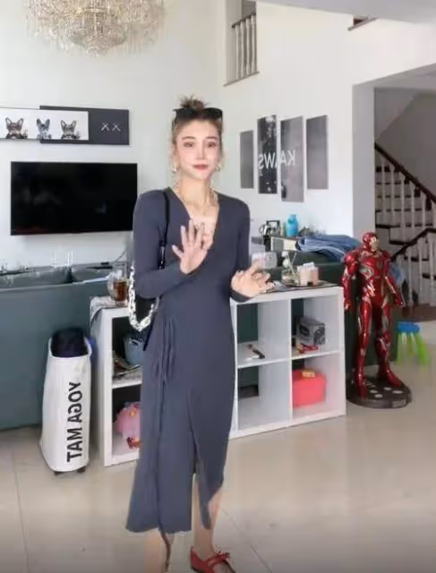 曹雲金原來是個好爸爸，為女兒與唐菀合體，網友說你們倆復合吧！