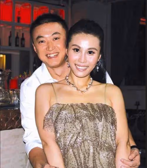 馬琳前妻張寧益近況：定居美國當全職太太欲拼三胎，二婚才選對人