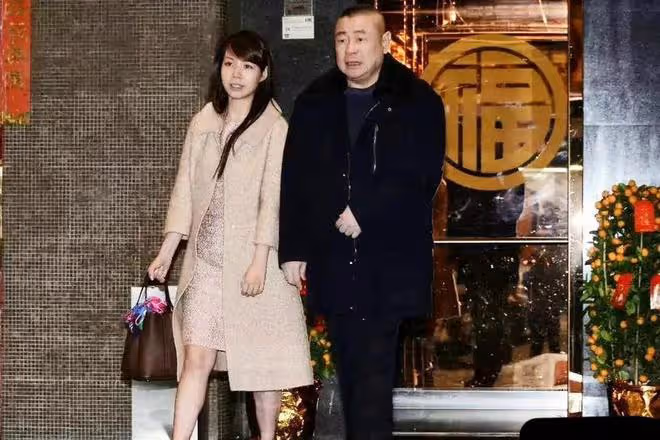 敗光20億？遇到經濟困難找劉鑾雄幫忙，呂麗君為何還在糾纏劉鑾雄