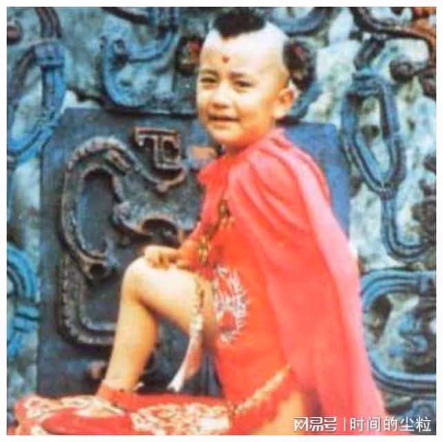 8歲演紅孩兒一炮走紅，卻在事業巔峰時銷聲匿跡，如今他過得怎樣