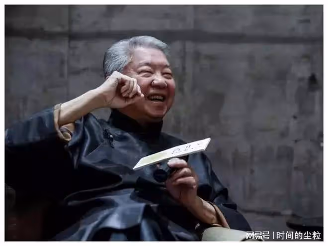 81歲蔡瀾毒舌神回復爆上熱搜！網友爆笑：越罵越愛看…