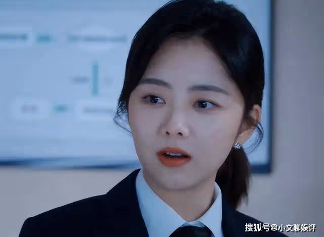 《向風而行》程霄意外懷孕,飛行部直接要求她離職