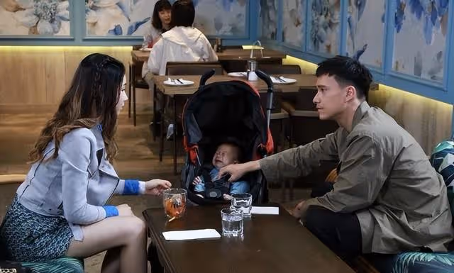 TVB「御用弟弟」升級做奶爸!新劇帶娃很享受,自曝拍裸戲不尷尬