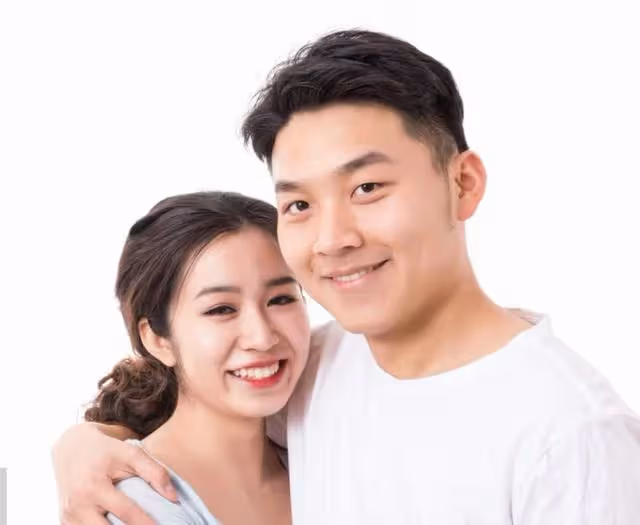 「讓他嘗嘗後悔的滋味」女子給前任一封結婚請柬,毀了自己的婚事