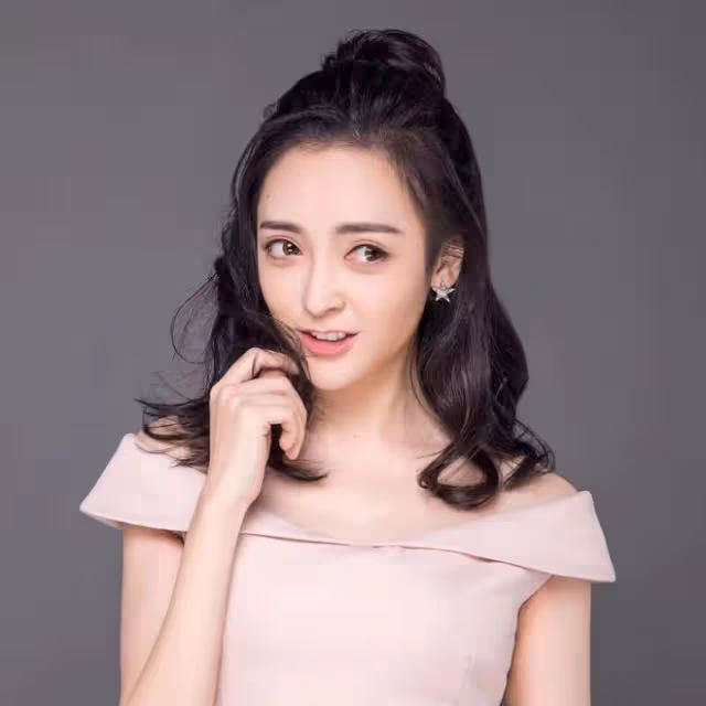 衛視美女主持劉羊漾新年失業！最後錄製崩潰大哭，廣電工作已15年