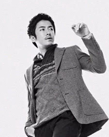 43歲男星孩子出生4個月患癌!3次全麻手術6次化療,近況曝光