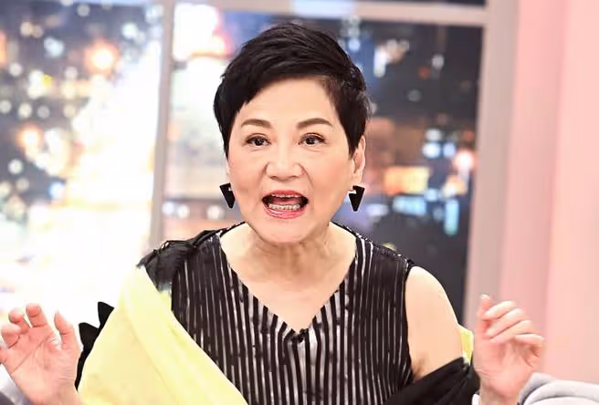 72歲張小燕「勸告中老年人」半生風雨坎坷認清現實「幸福不在兒女身上」六字真言「不要自作多情」