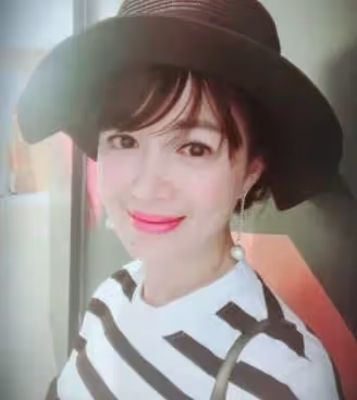 劉德華曾最恨她！玉女紅星「破產失婚住低收入屋」獨養2女　再嫁32億富商「凍齡如少女近照曝」