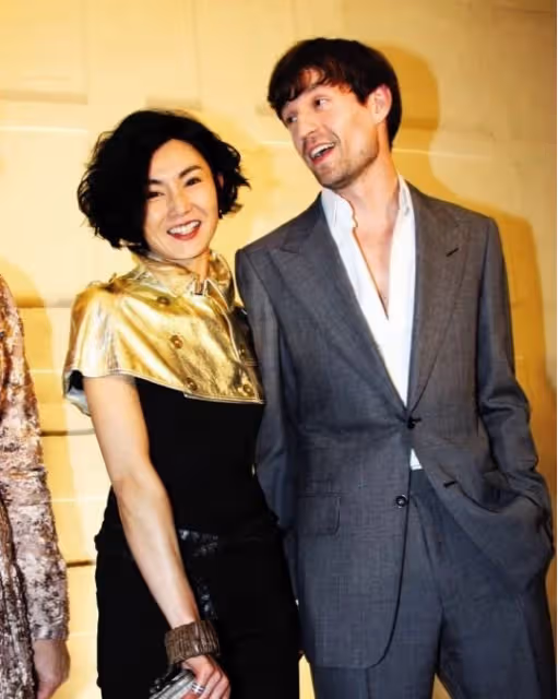 和梁朝偉情纏20年!一代女神「嫁外國人3年就離婚」 如今58歲「暴瘦住貧民區」與狗狗相伴