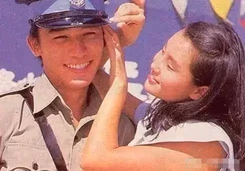 和梁朝偉情纏20年!一代女神「嫁外國人3年就離婚」 如今58歲「暴瘦住貧民區」與狗狗相伴