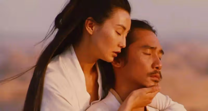 和梁朝偉情纏20年!一代女神「嫁外國人3年就離婚」 如今58歲「暴瘦住貧民區」與狗狗相伴