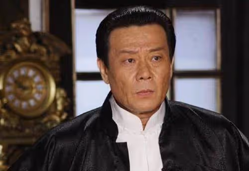 一妻一妾住樓上樓下，兩人共處36年都在隱忍，68歲寇世勛仍奔波賺錢，哀嘆：來世不再娶倆老婆