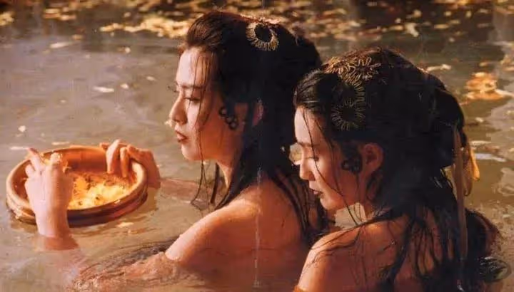 息影18年！58歲張曼玉「近況曝光」　身形乾瘦住貧民區「不婚無子」直言：每天過得很快樂